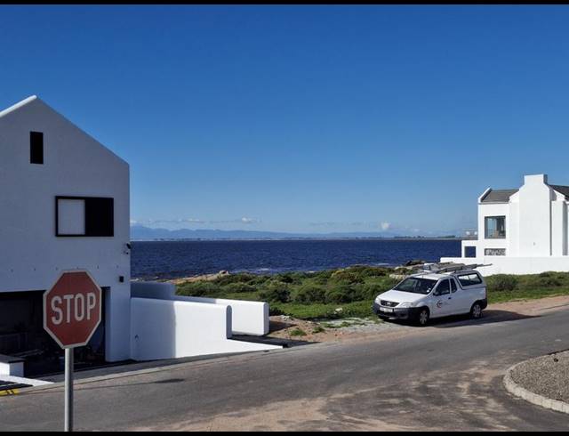 LAND FOR SALE IN ST HELENA VIEWS